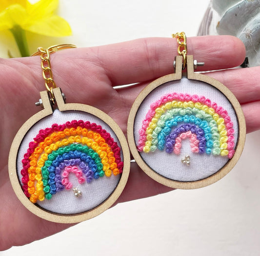 Rainbow knots keyring