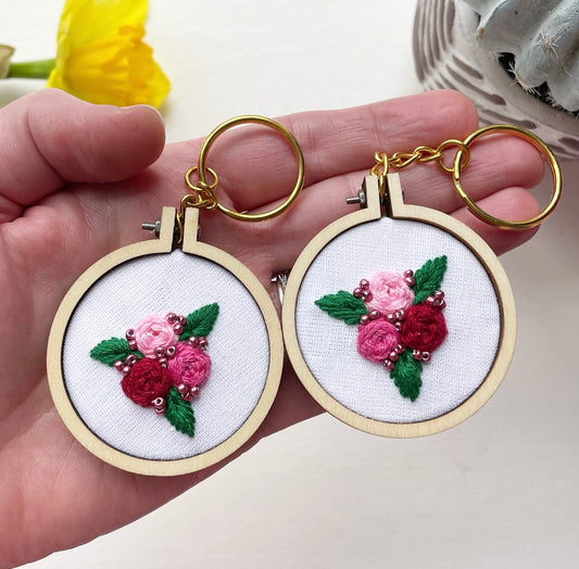 Rose keyring (red & pink)