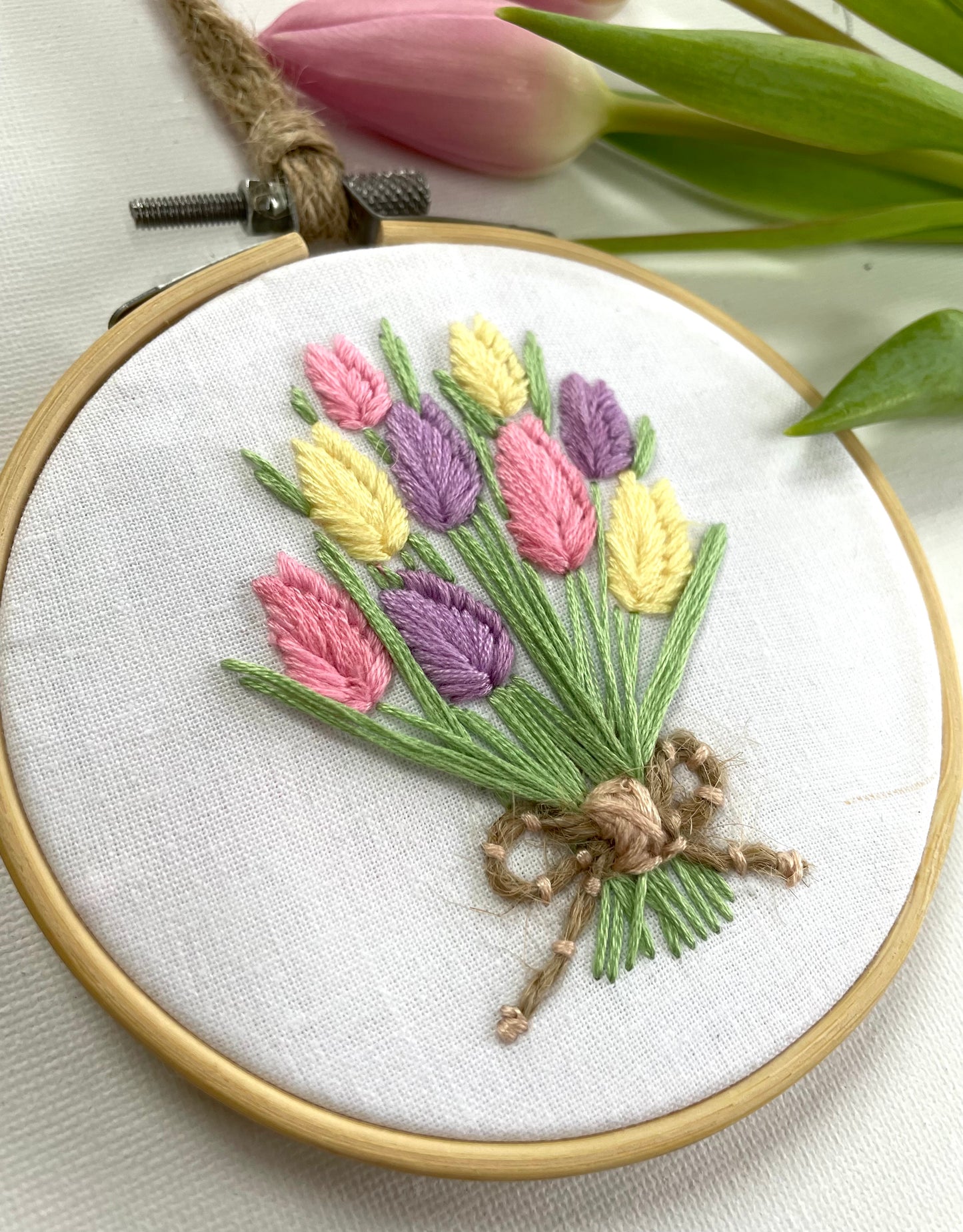 Tulip bouquet hoop - 10cm