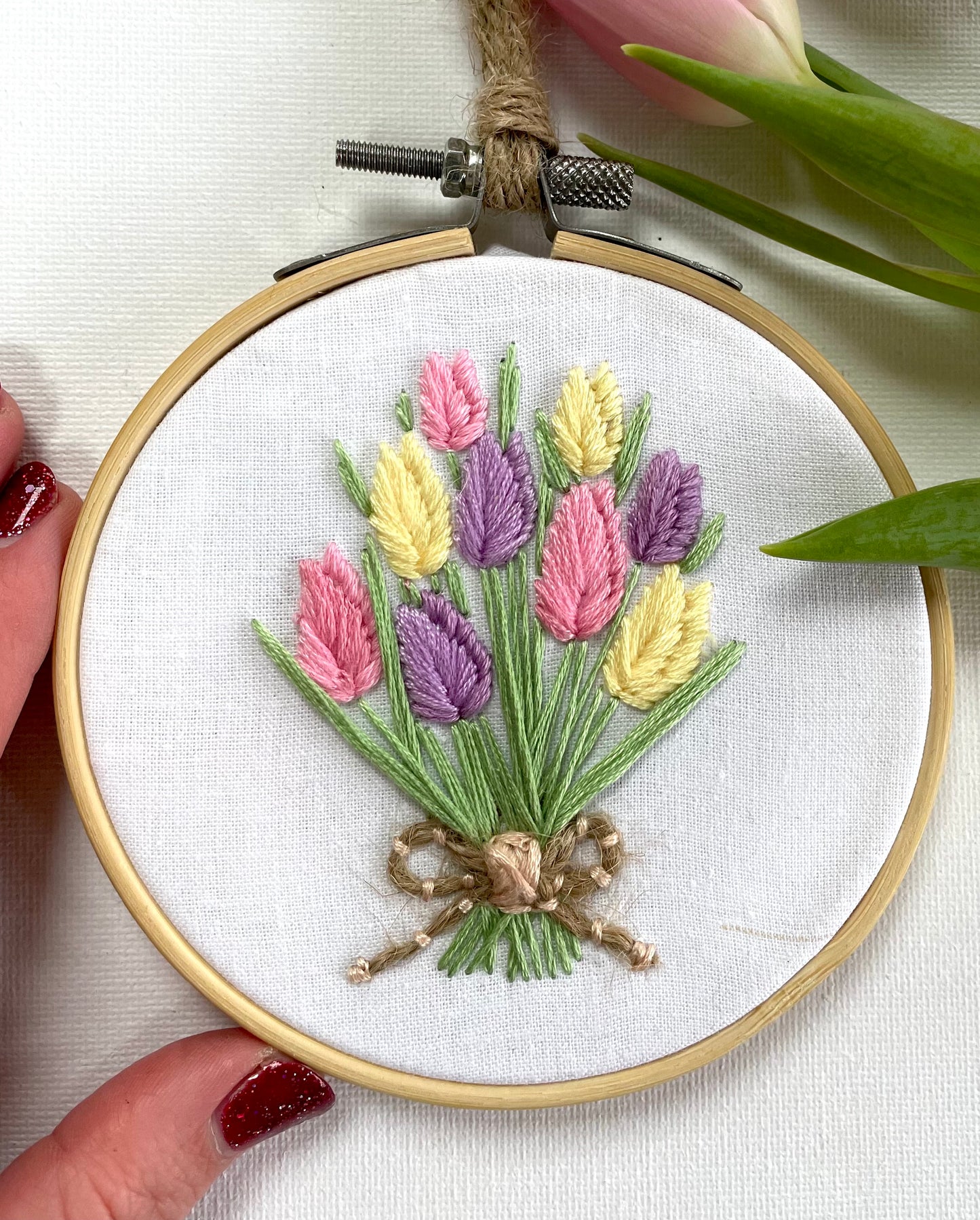 Tulip bouquet hoop - 10cm