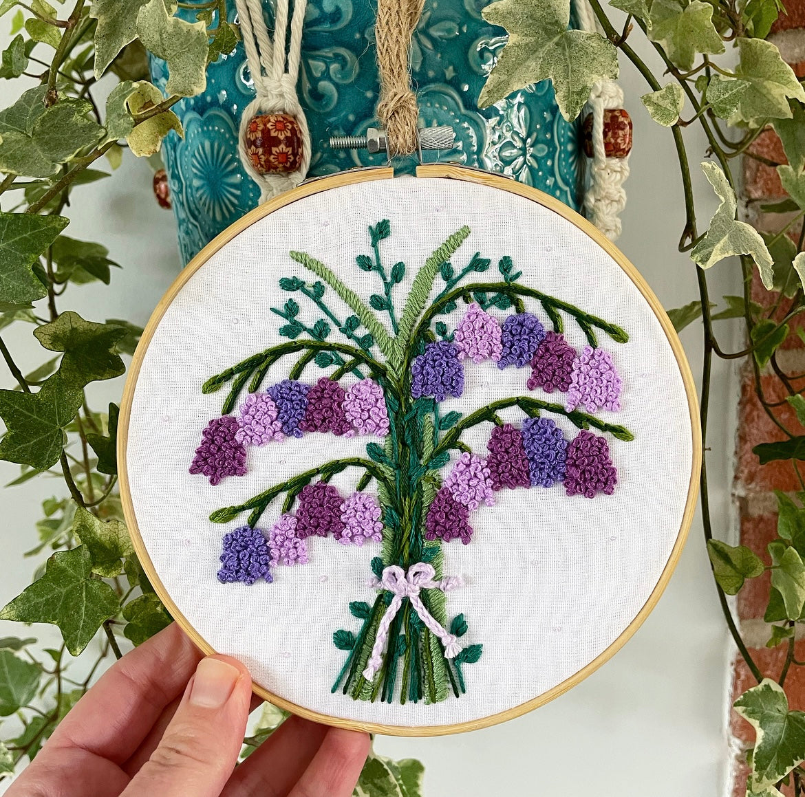 Bluebell cluster hoop - 16cm