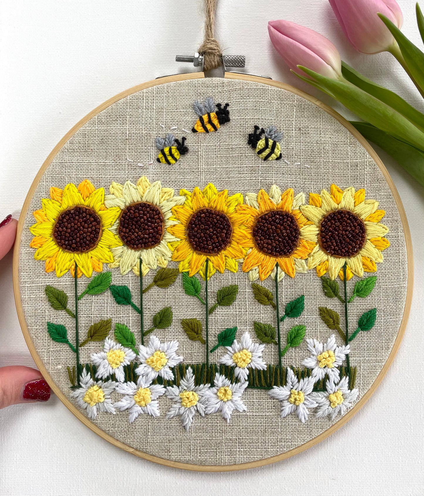 Sunflower & bee field hoop - 20cm