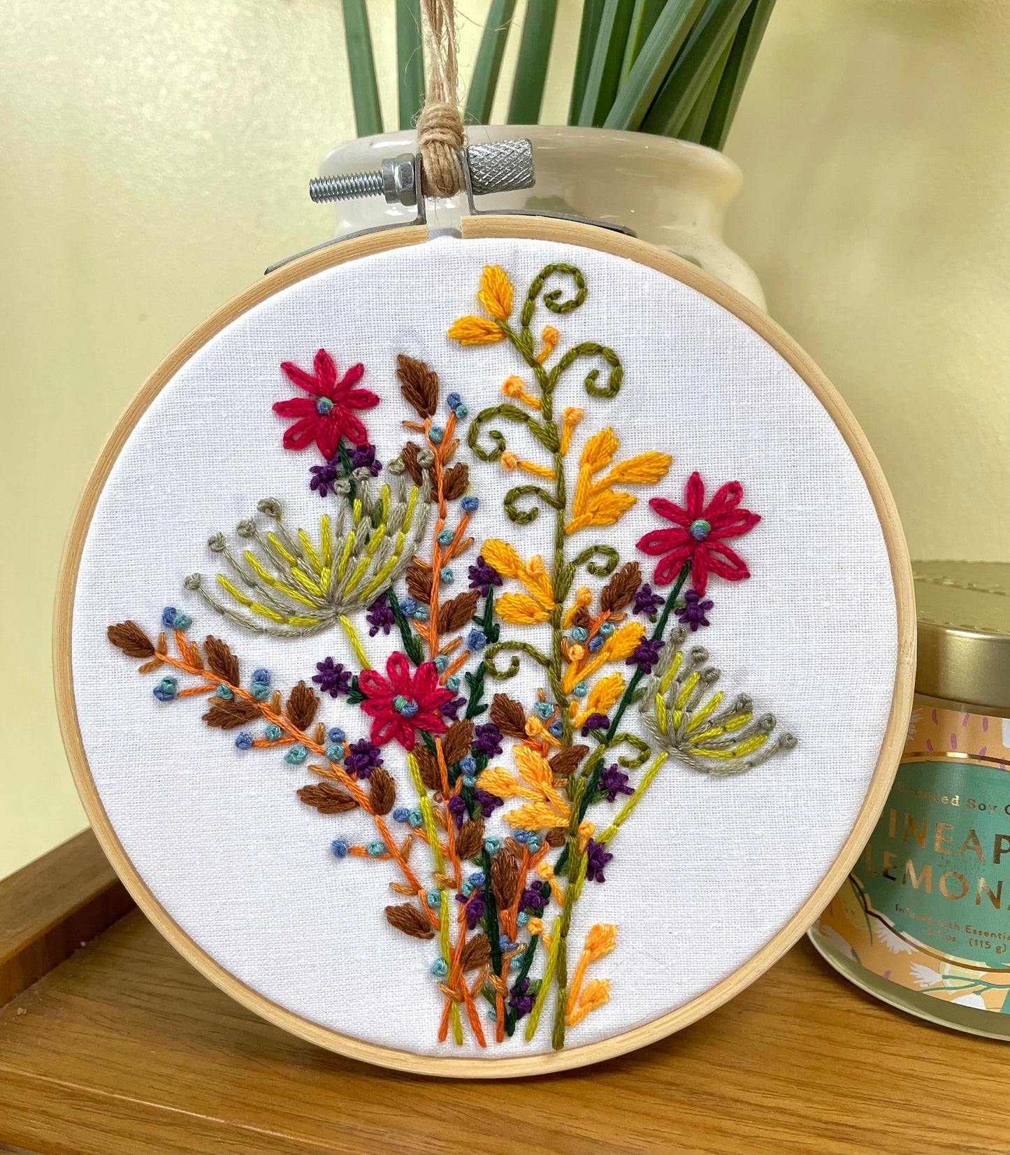 Wildflower cluster hoop - 13cm