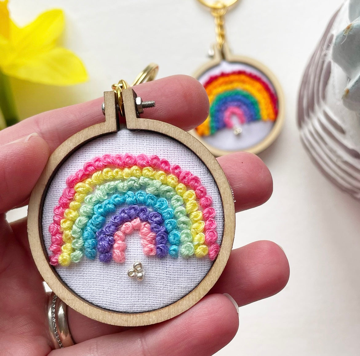 Rainbow knots keyring